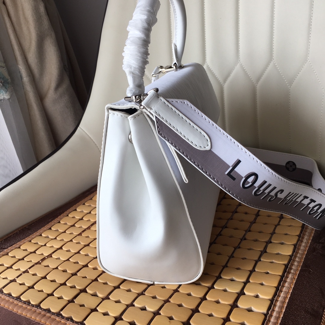 Louis Vuitton Cluny White M59134 - Image 6