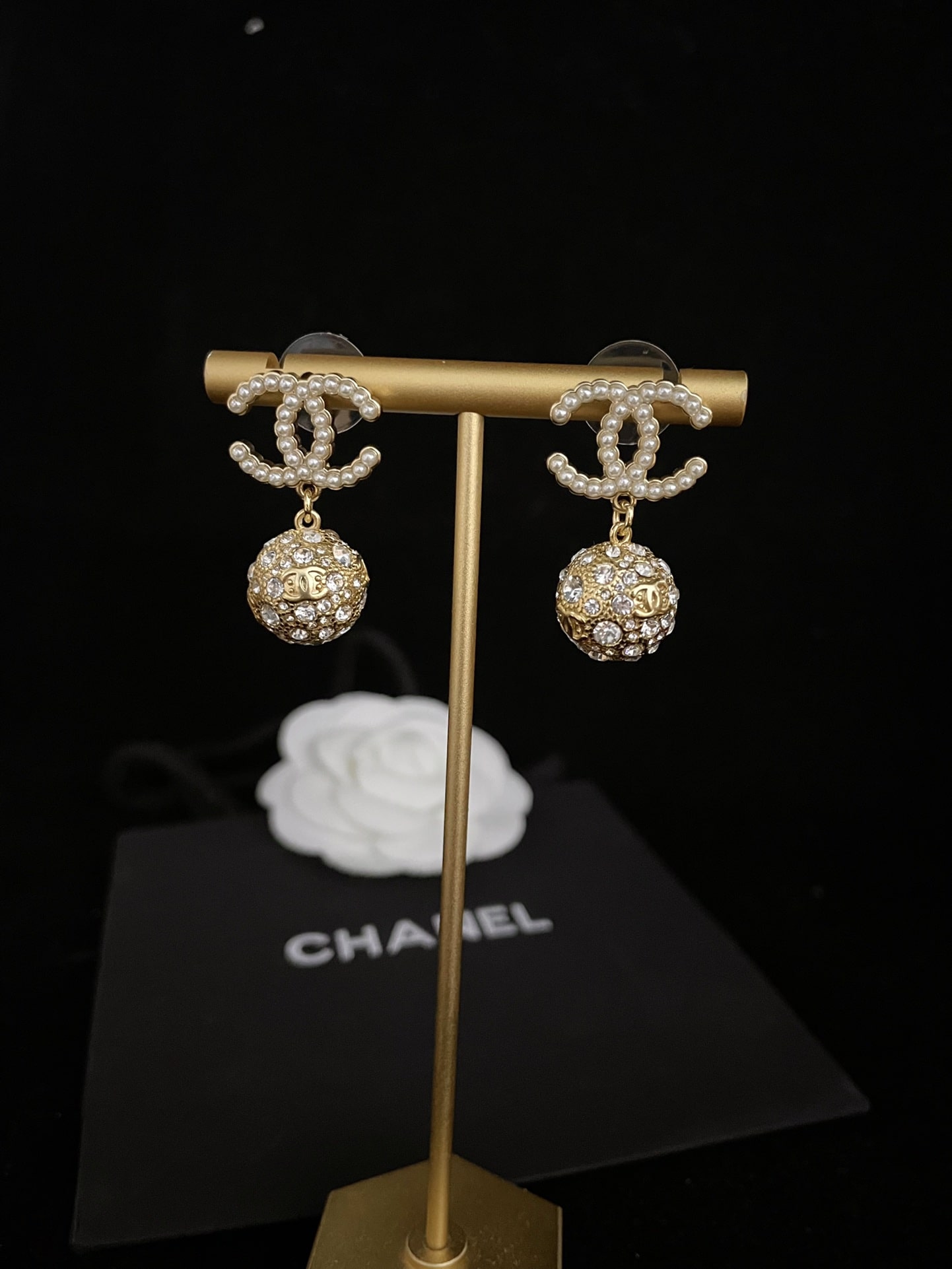 Chanel New Cc Gold Ball Crystal Pearl Drop Earrings - Image 4