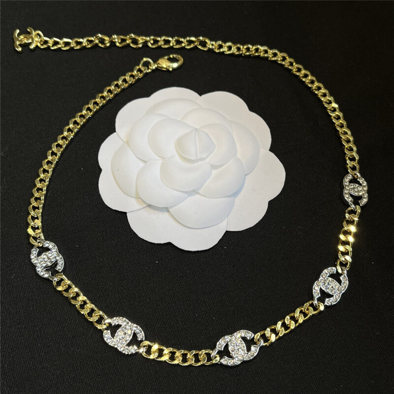 Alternative view of Chanel Choker Metals And Stone Grains Gold Silver And Transparent Ab6444 B06011 Nc835