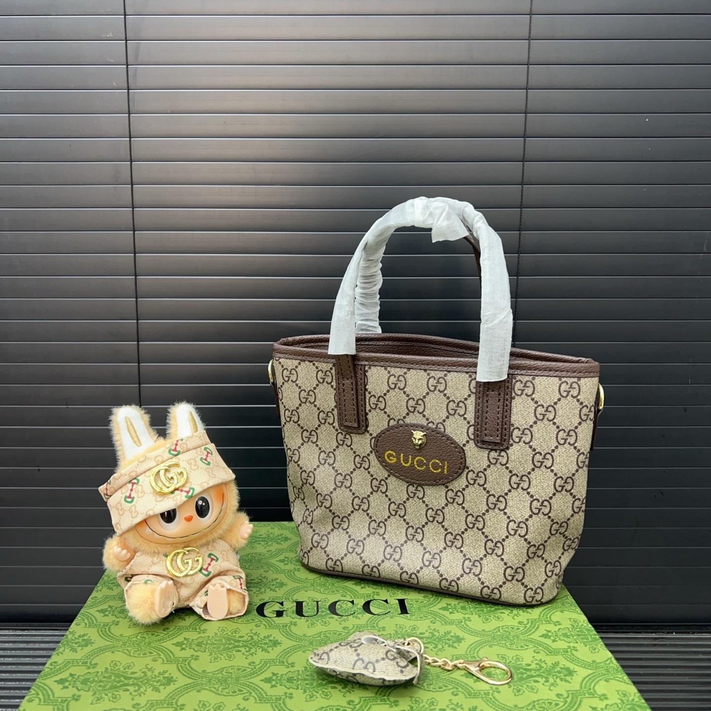 Gift Set: Gucci Neo Vintage Supreme Mini Tote Bag With Labubu Accessories And Bag Charm - Image 4