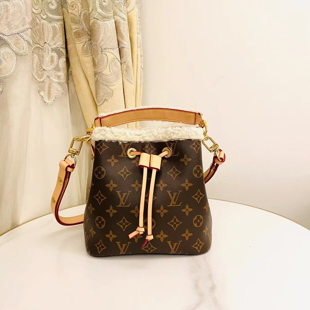 Louis Vuitton Néonoé Monogram White BB M46319 - Image 3