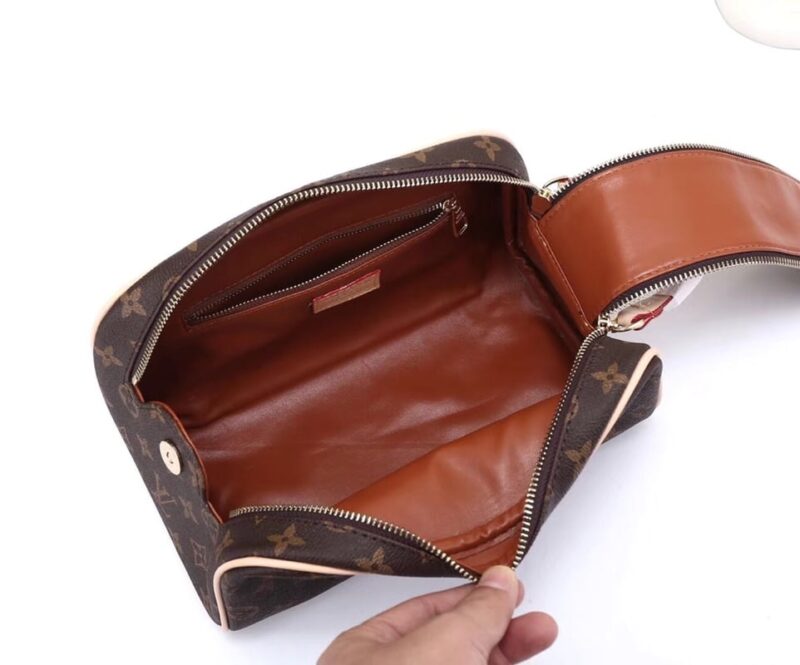 Alternative view of Louis Vuitton Toiletry Cosmetic Bag Brown Canvas 28Cm N47624