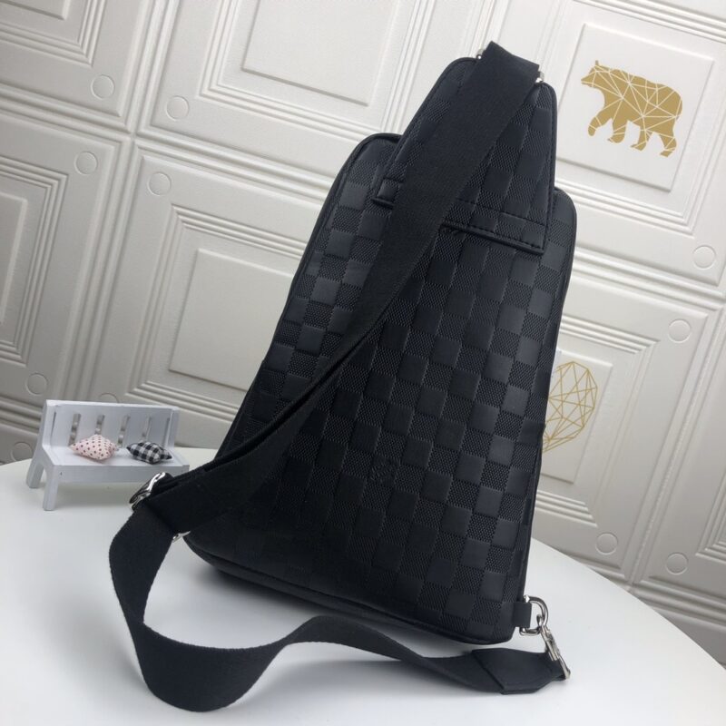 Alternative view of Louis Vuitton Avenue Slingbag Damier Infini 31Cm N41720