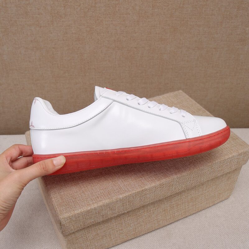 Alternative view of Louis Vuitton Luxembourg Samothrace Trainers Red 1A9Fyn