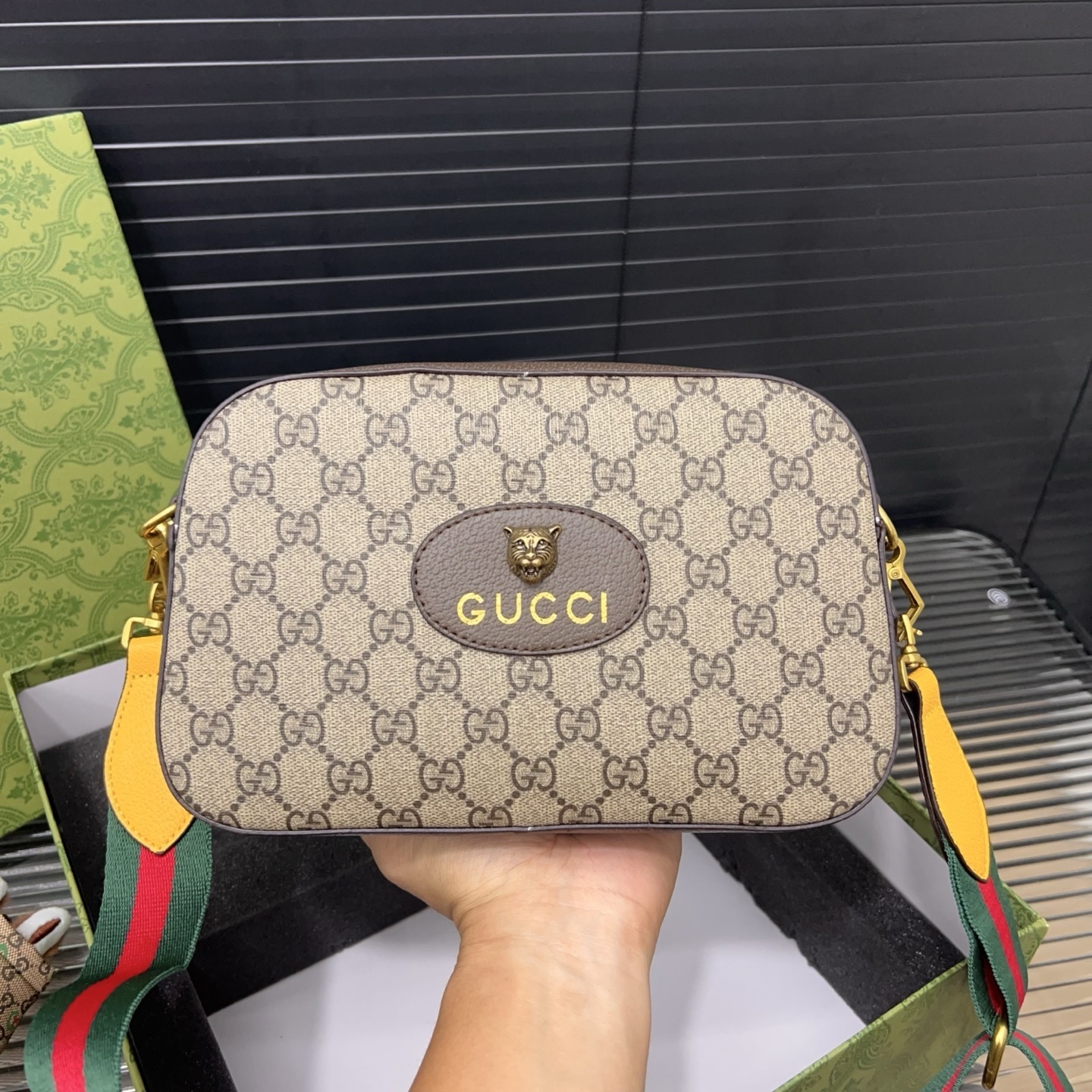 Gift Set: Gucci Neo Vintage Gg Supreme Messenger Bag With Labubu Accessories And Bag Charm - Image 8