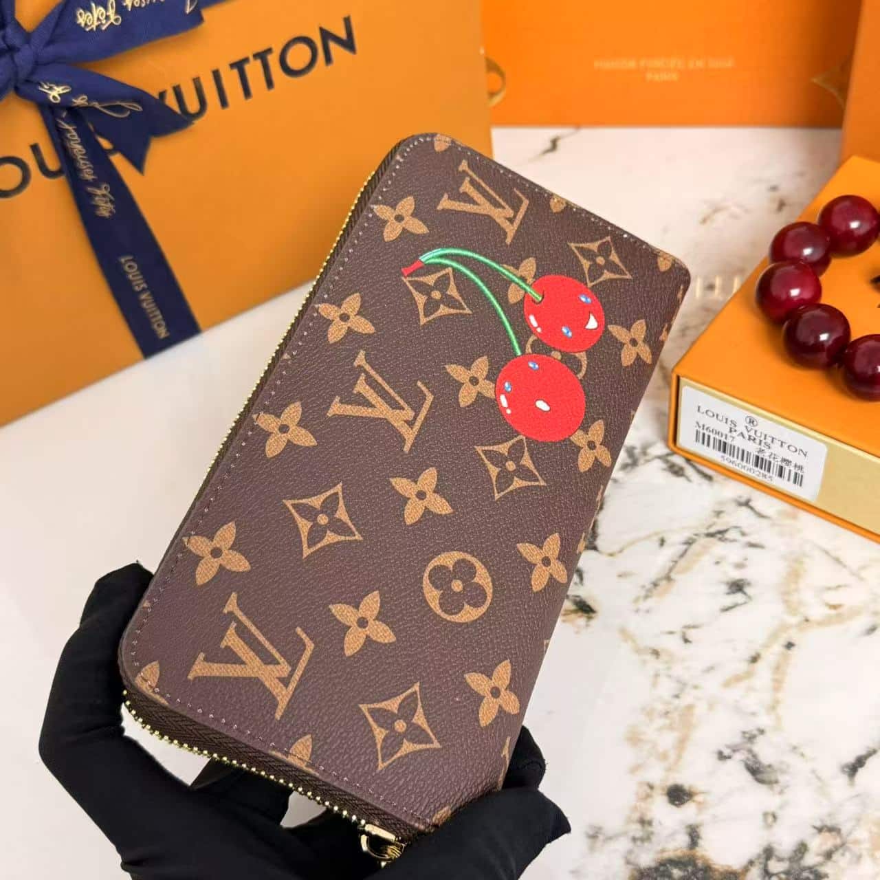 Iconic Set: Louis Vuitton X Takashi Murakami Monogram Cerise Neverfull Mm And Cherry Porte Monnaie Zippy Wallet - Image 7