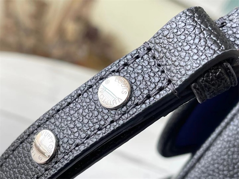 Louis Vuitton Buci 24Cm Black M59386 - Image 3