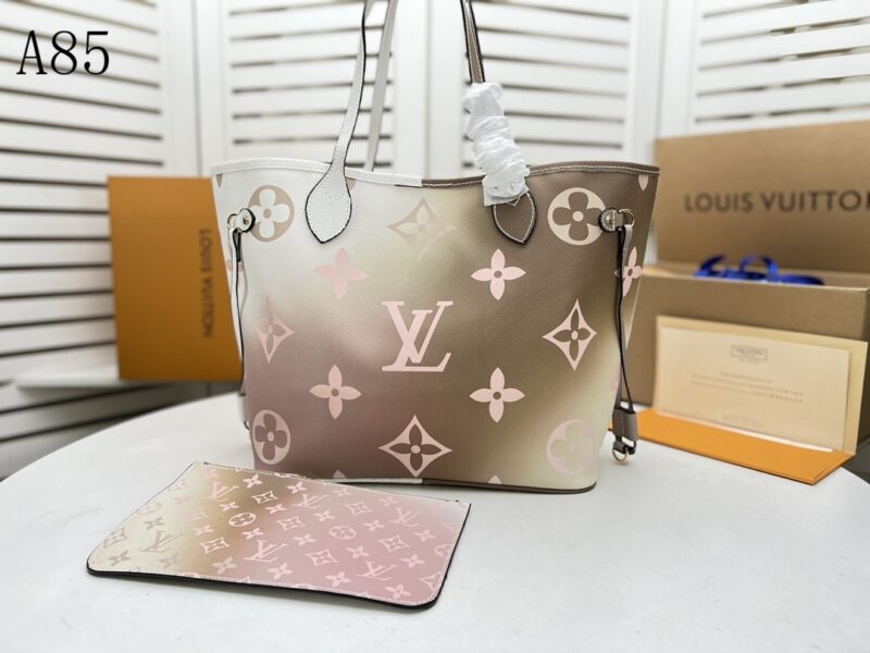 Alternative view of Louis Vuitton Neverfull MM Sunset Kaki 31Cm M59859