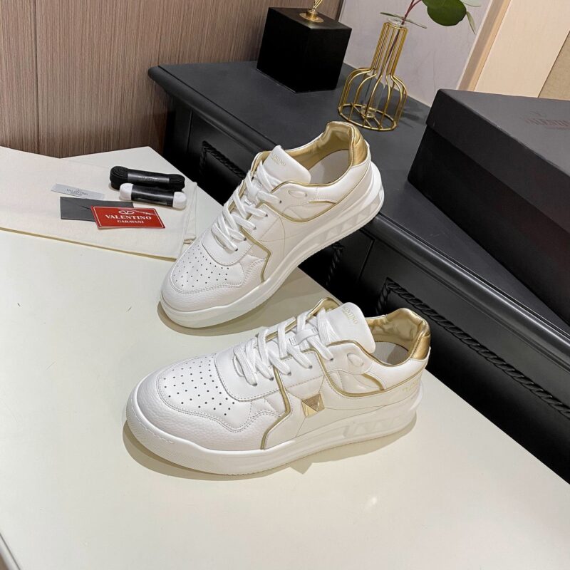 Alternative view of Valentino One Stud Low-Top Calfskin Sneaker Platinium Ws0Cs4Rusl71
