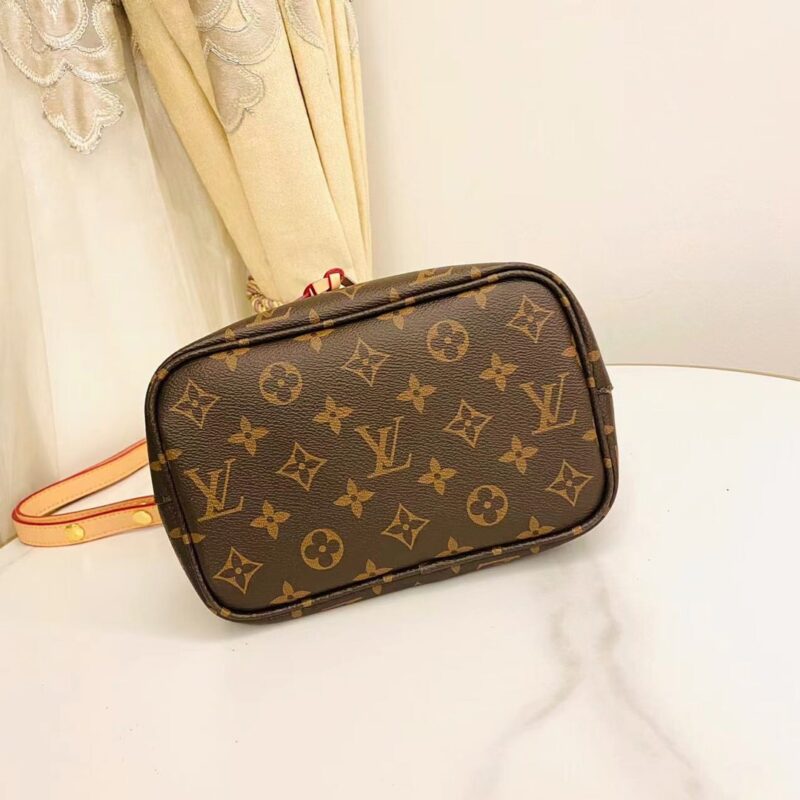 Alternative view of Louis Vuitton Néonoé Monogram White BB M46319