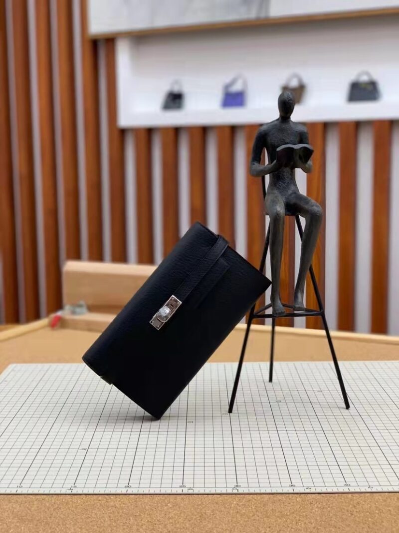 Alternative view of Hermes Kelly Classic Wallet Black 19Cm H051303Ck89