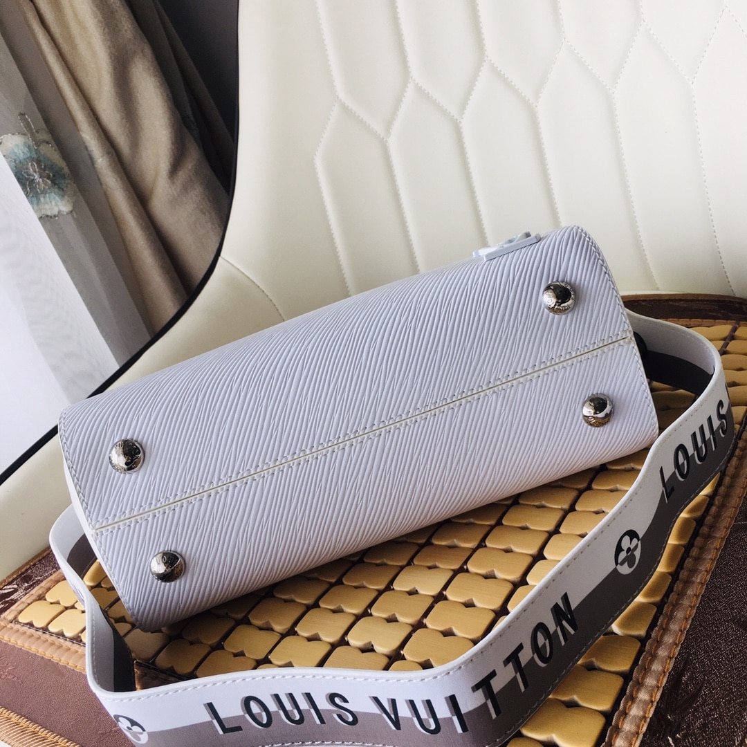 Louis Vuitton Cluny White M59134 - Image 7