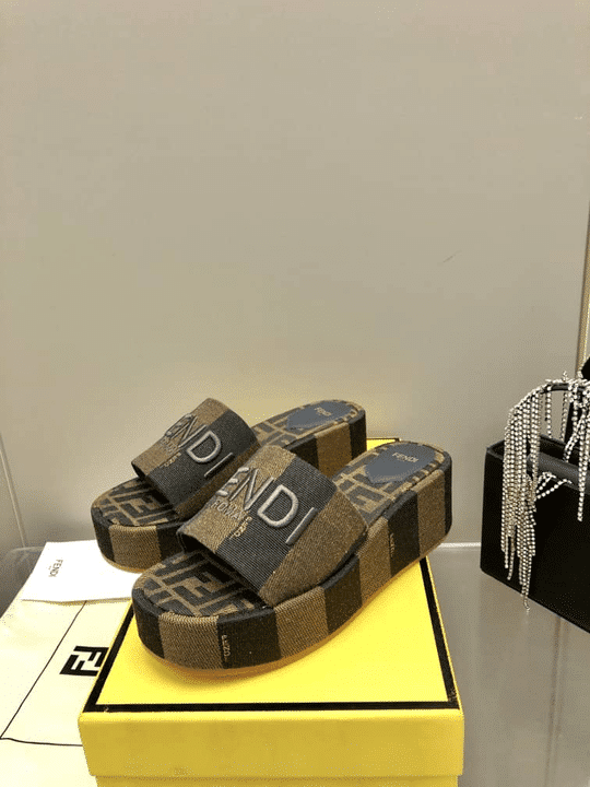 Alternative view of Fendi Sunshine Flatform Slides Brown 8R8515Aorhf1P95