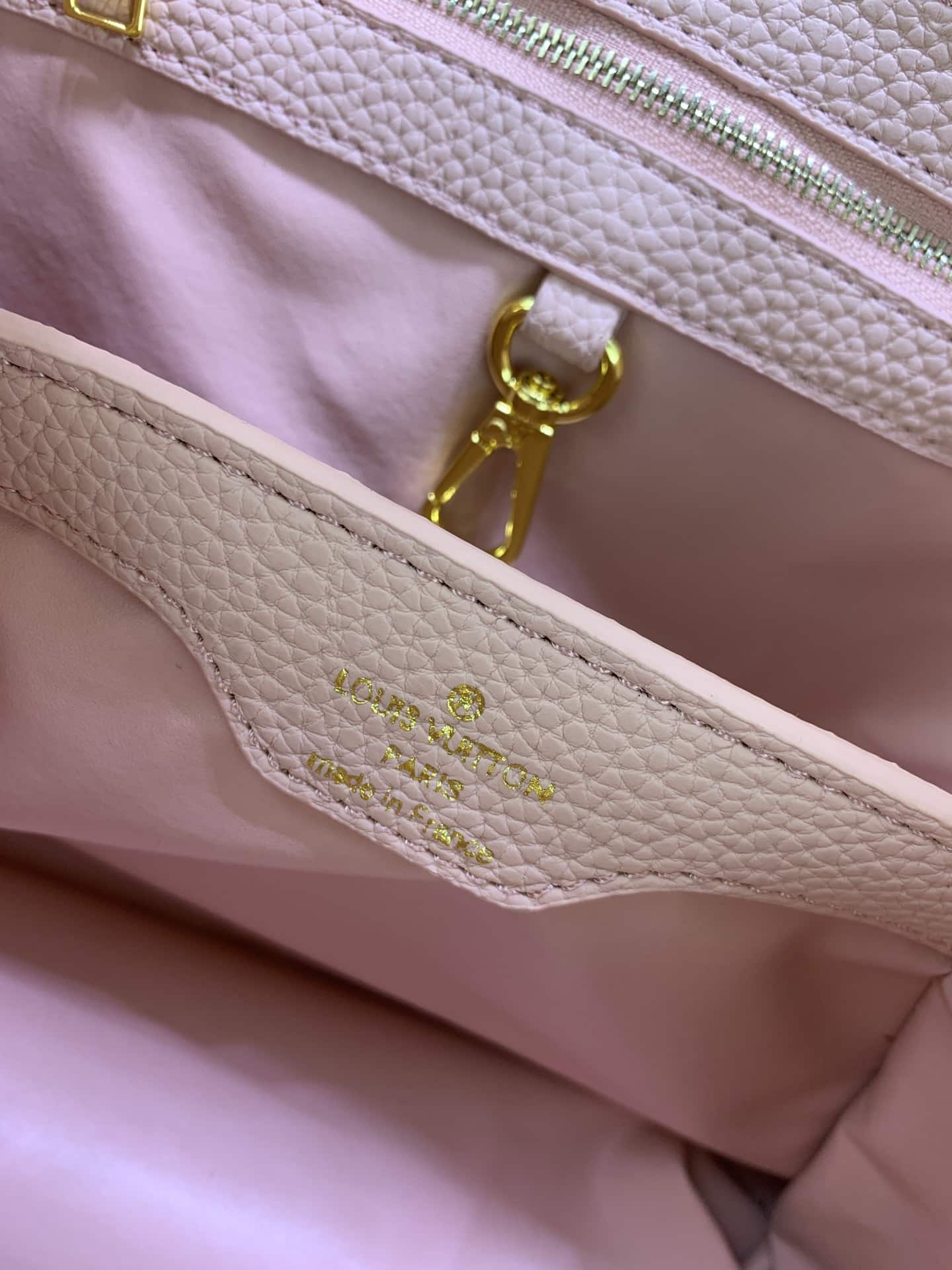 Louis Vuitton Capucines BB Trianon Pink 27Cm M21045 - Image 7