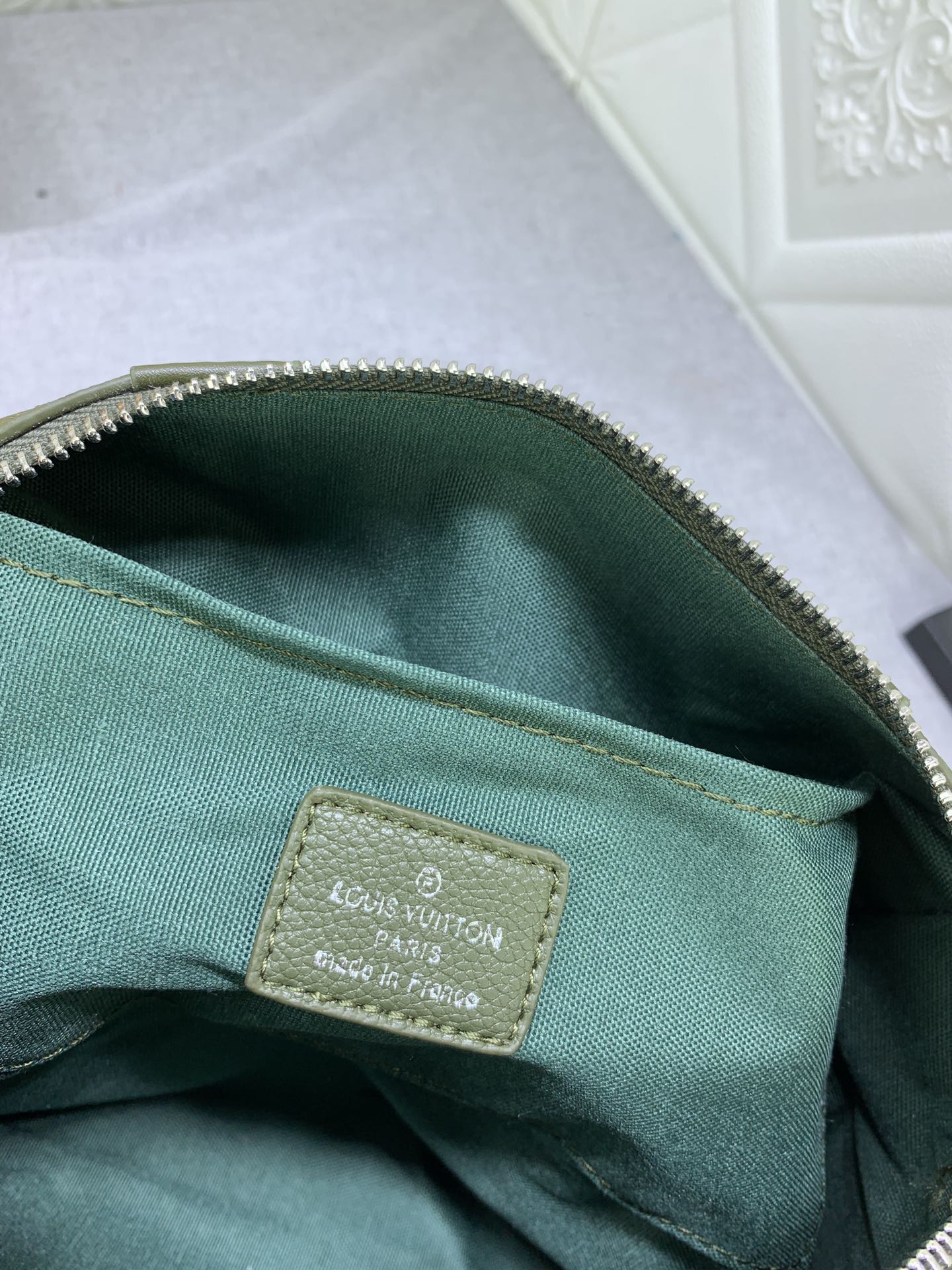 Louis Vuitton City Keepall Khaki 27Cm M21437 - Image 2