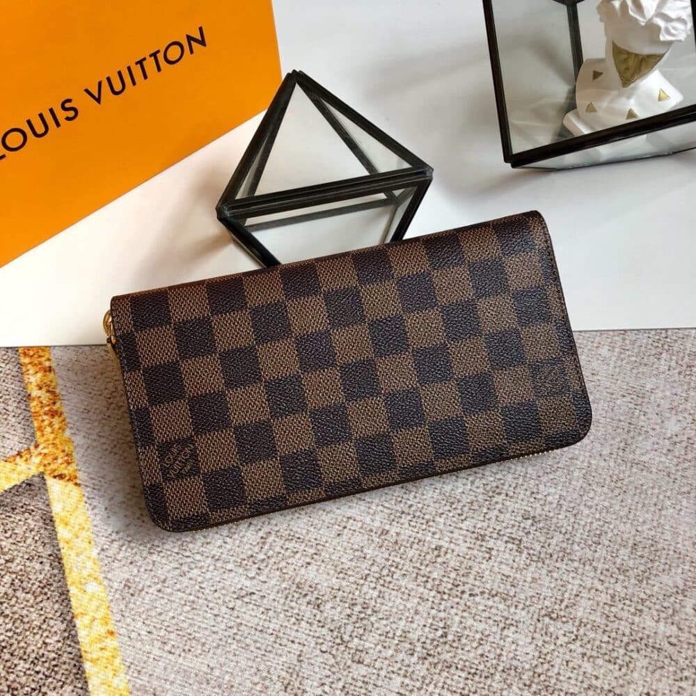 Iconic Set: Louis Vuitton Damier Ebene Neverfull Gm And Zippy Wallet Damier - Image 12