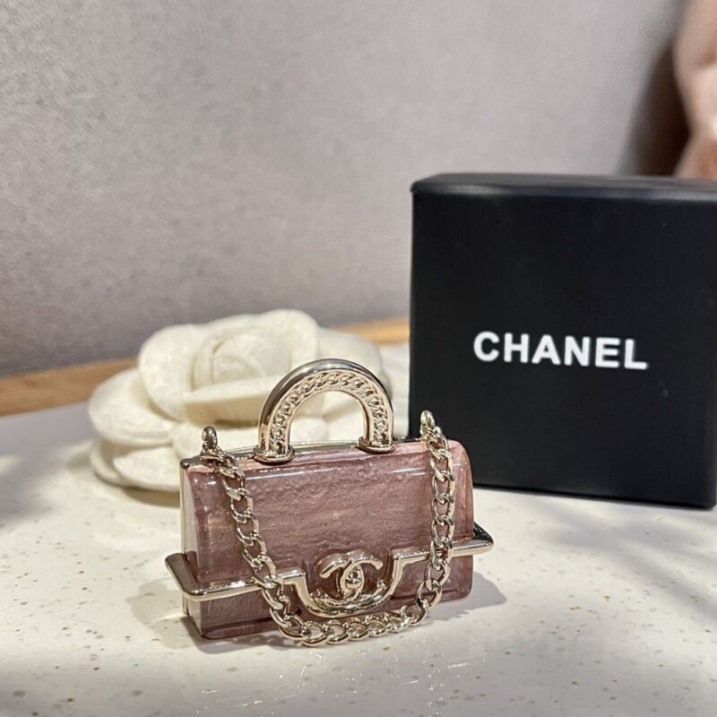 Alternative view of Chanel CC Metallic Bag Motif Brooch ABG308 B21878 U3494