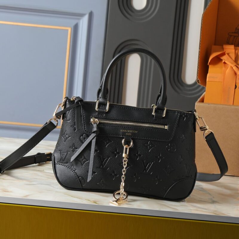 Alternative view of Louis Vuitton Skyline PM Black 28Cm M28511