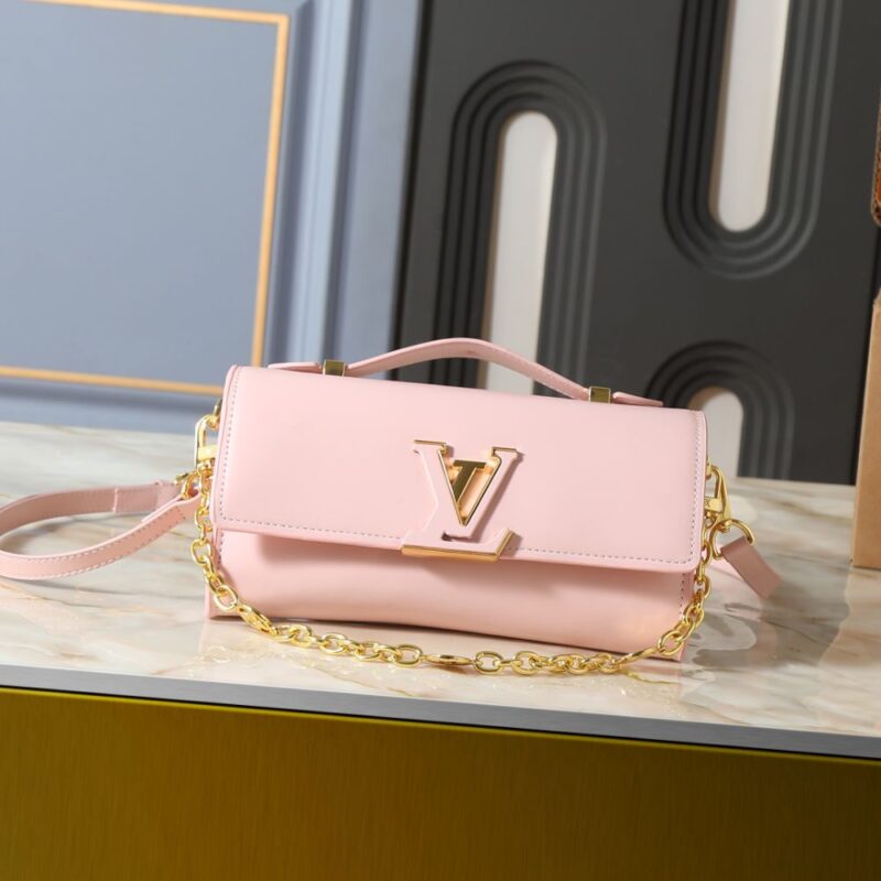 Alternative view of Louis Vuitton Wallet On Chain Capucines Pink 23Cm M28130