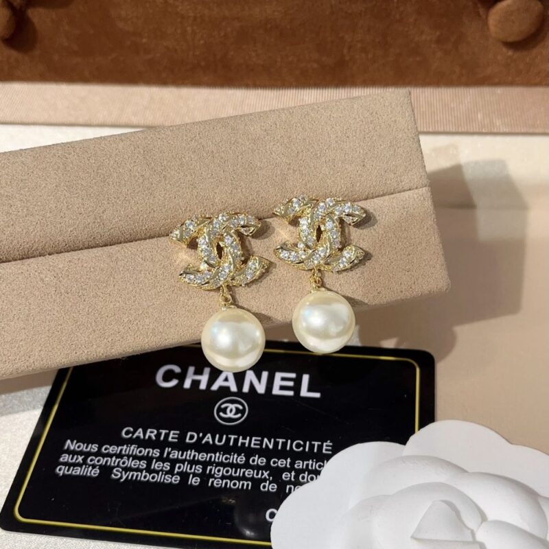 Alternative view of Chanel Cc Pearl Dangle Earrings Gold